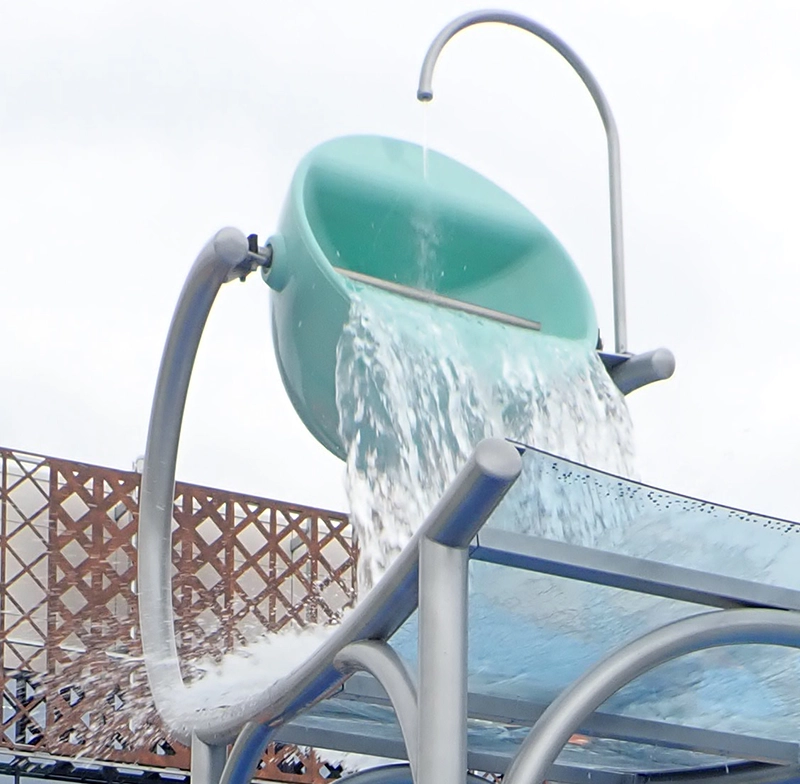 Seau déverseur Seau déverseur