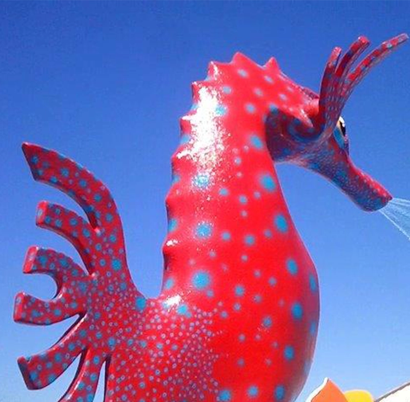 Totems poisson et hippocampes Totems poisson et hippocampes